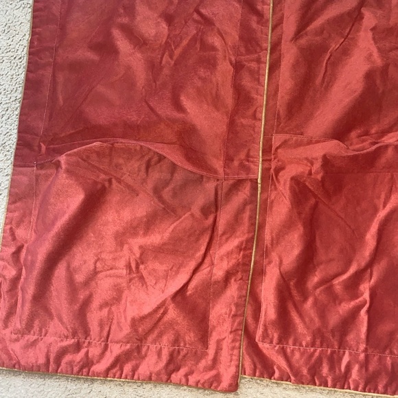 2 Vintage King Size 18 x 33” Woven Tapestry Crimson Cream Trim Pillow Covers - Picture 16 of 16